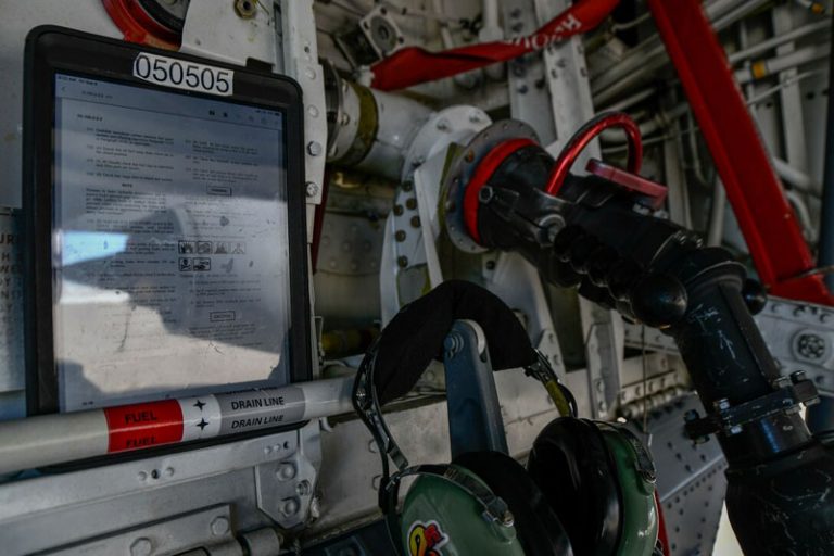 DLA wants more competition on this KC135 gas cap; 200,017 annual