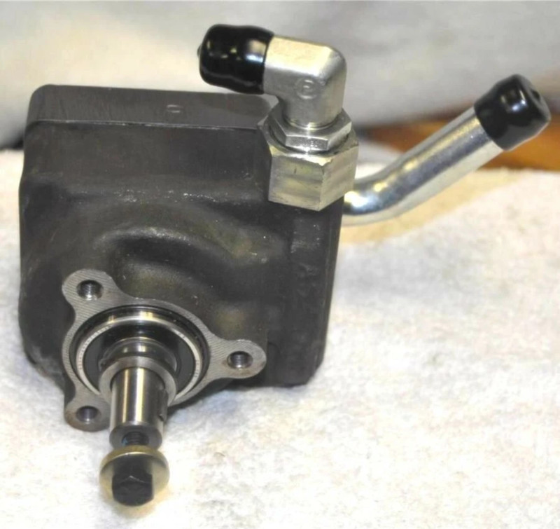 HumVee Power Steering Pump NSN 2530-01-554-4731