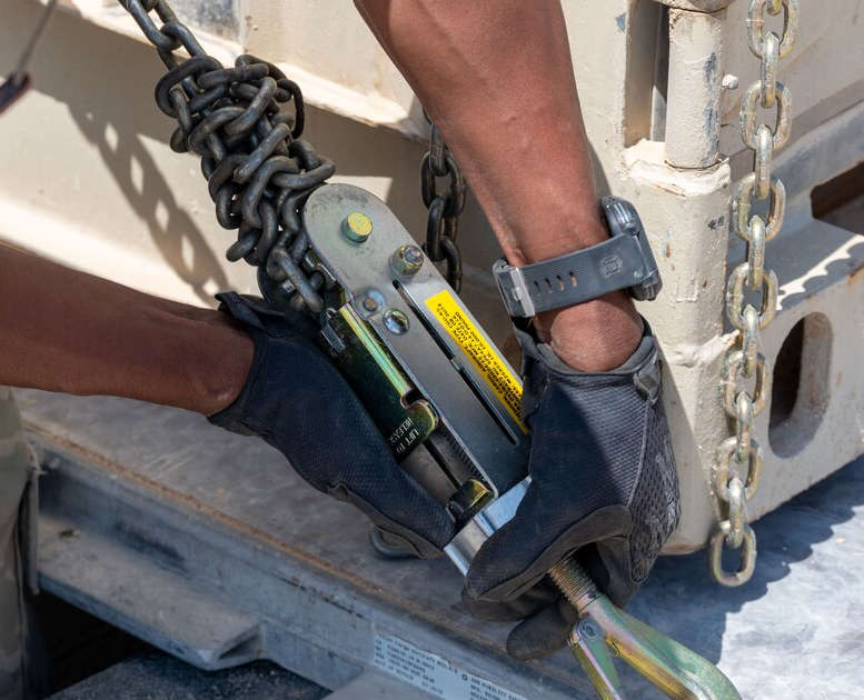 C-130 Tie Down 1670-01-599-2776